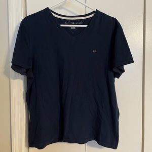 Navy blue v-neck t shirt